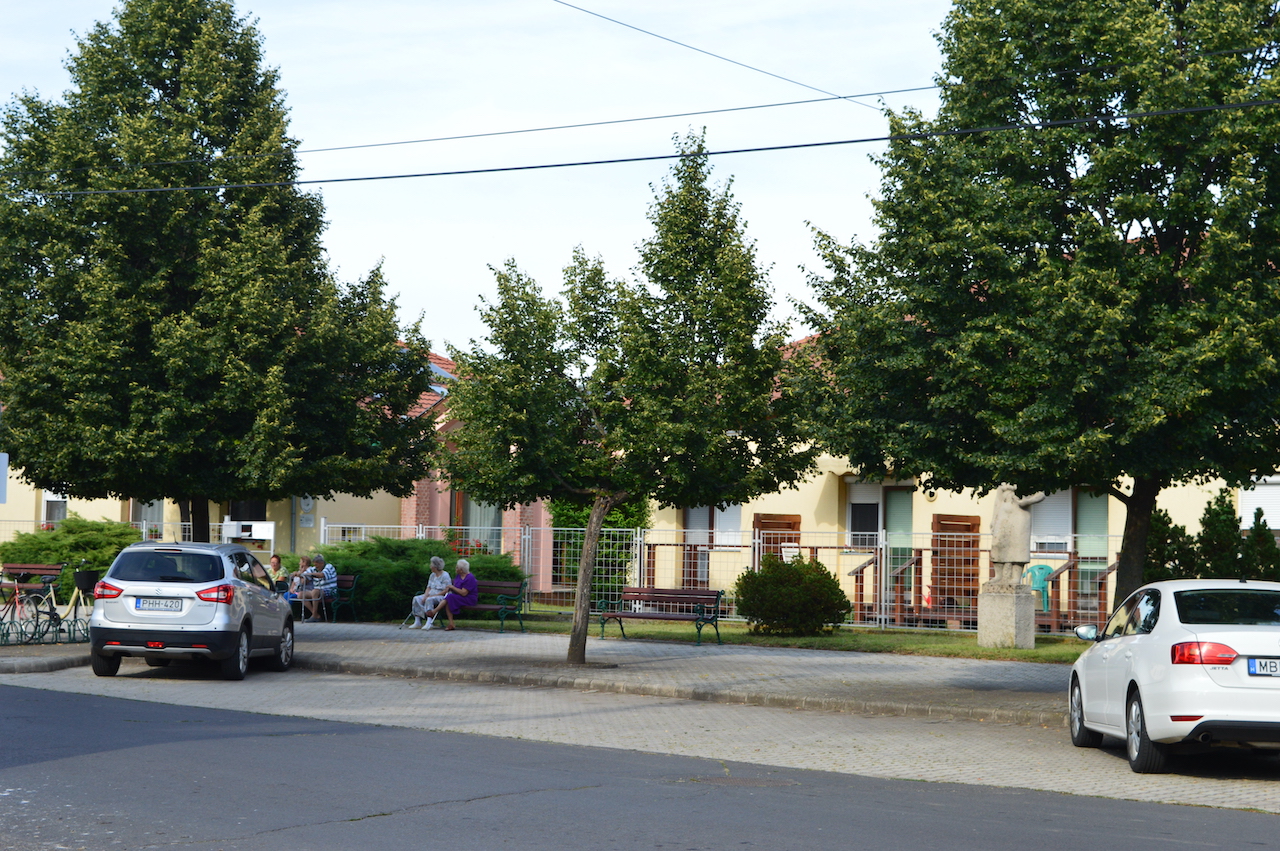 Álláspályázat – Intézményvezetői munkakör (Ezüstág Gondozási Központ)