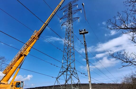 Tájékoztató a Békéscsaba–Nyugat–Medgyesegyháza 132 kV-os távvezeték (78 db oszlop) oszlopfő felújításáról