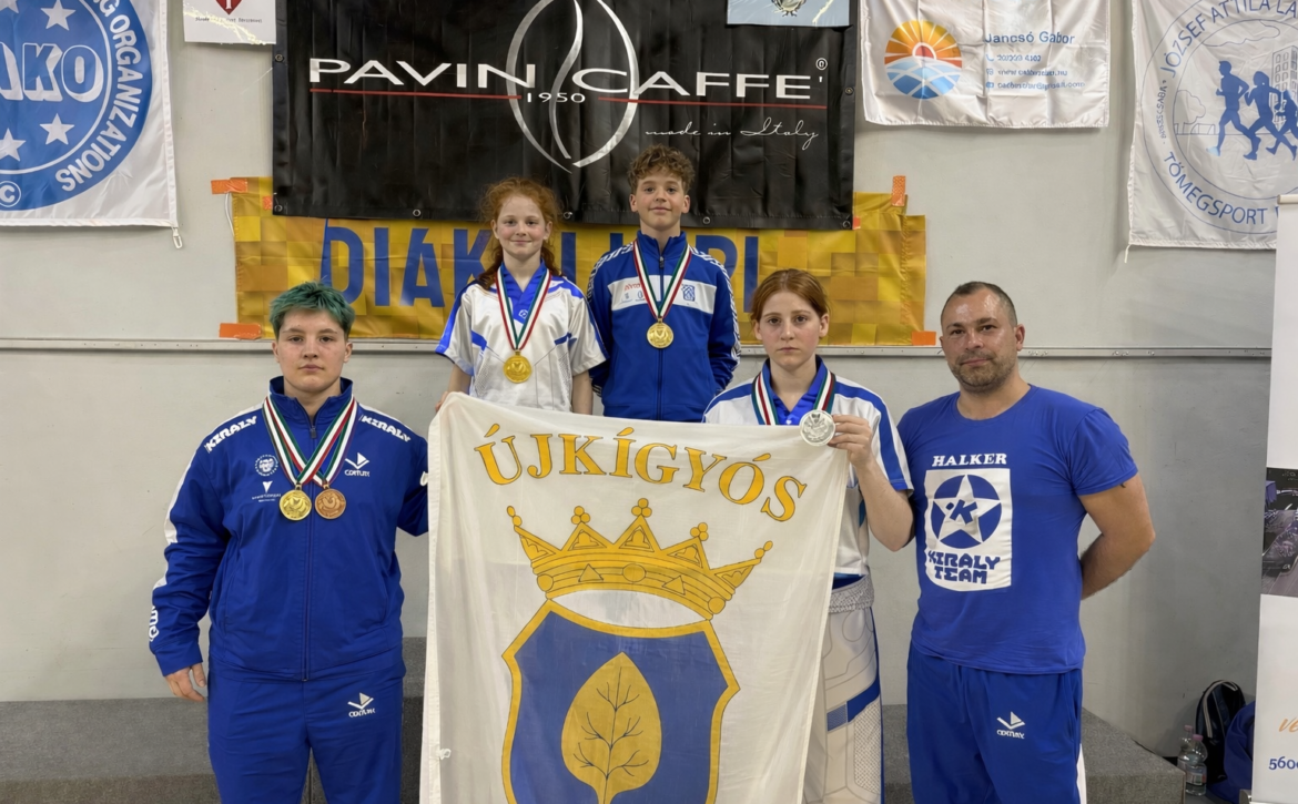 3BC5C447-B904-4FF6-B67F-C84629ED769C (1)