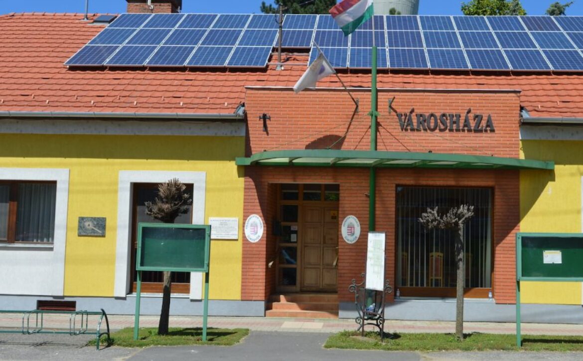 önkormányzat